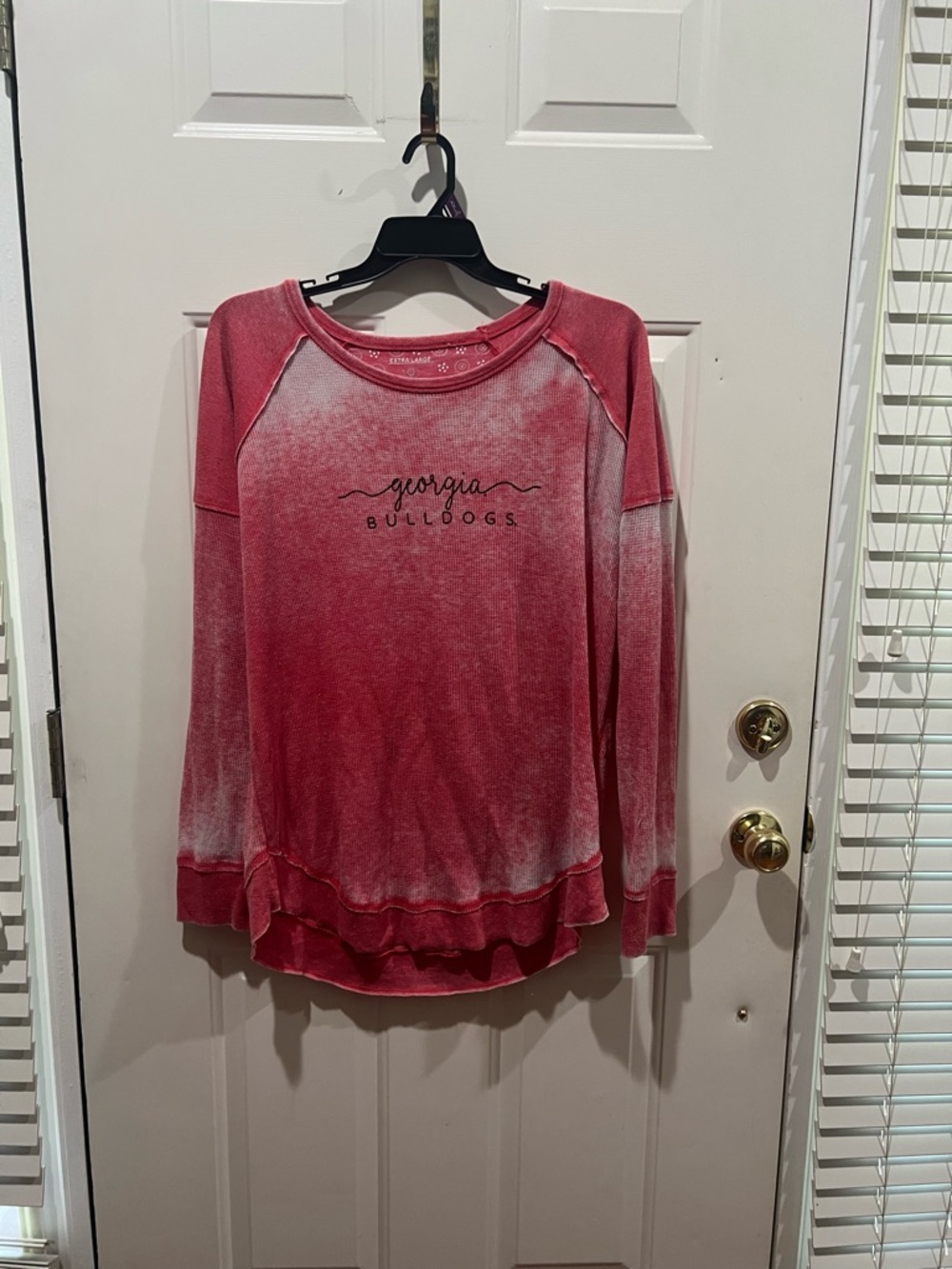 Women's Washed Red Long-Sleeve Tee